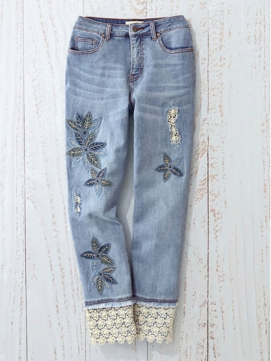 Coldwater Creek Denim - Coldwater Creek Light Blue Embroidered Lace-Hem Women’s Crop Jeans Size 10P